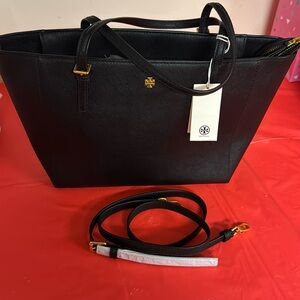 NWT TORY BURCH Emerson Small Tote.